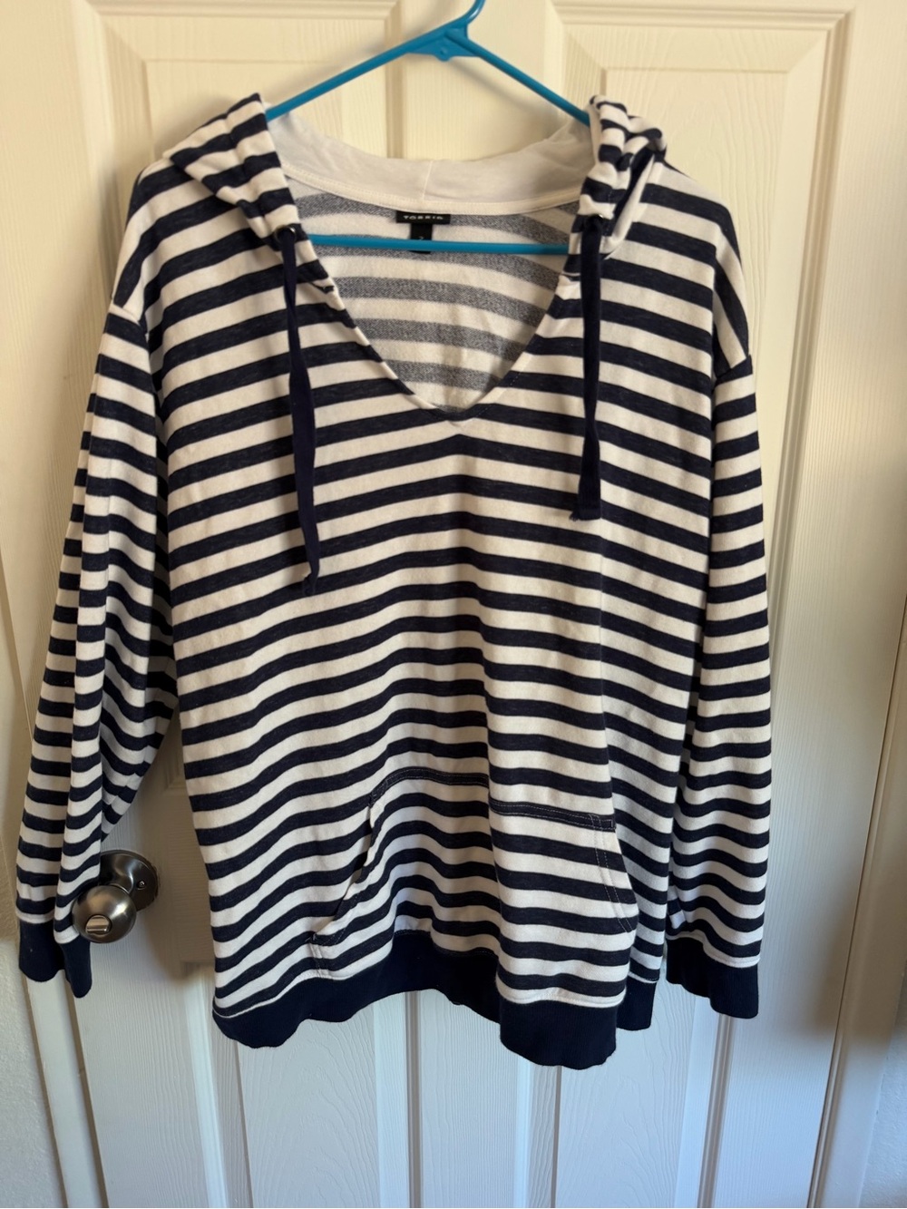 Torrid Striped V-Neck pullover Hooded Sweater. Size 2. Cotton